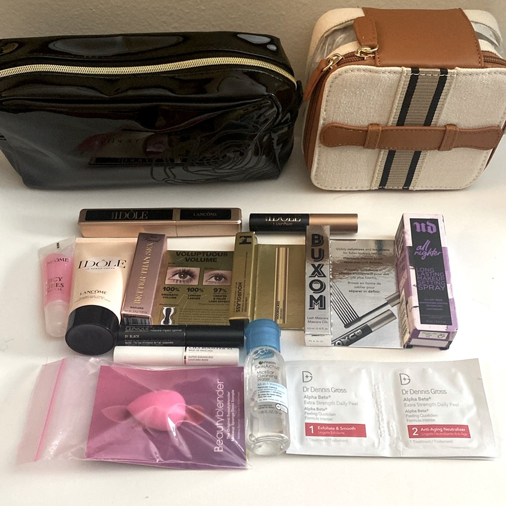 NEW. 5 piece mascara sampler. Total 14 pieces beauty and 2 cosmetics.